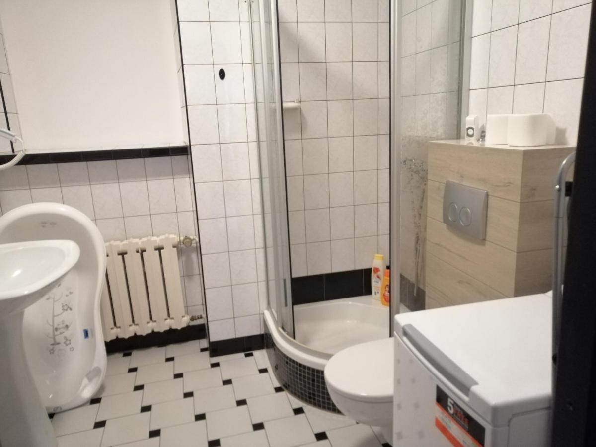 Dom Wypoczynkowy Rybnicka - Apartamenty グディニャ エクステリア 写真