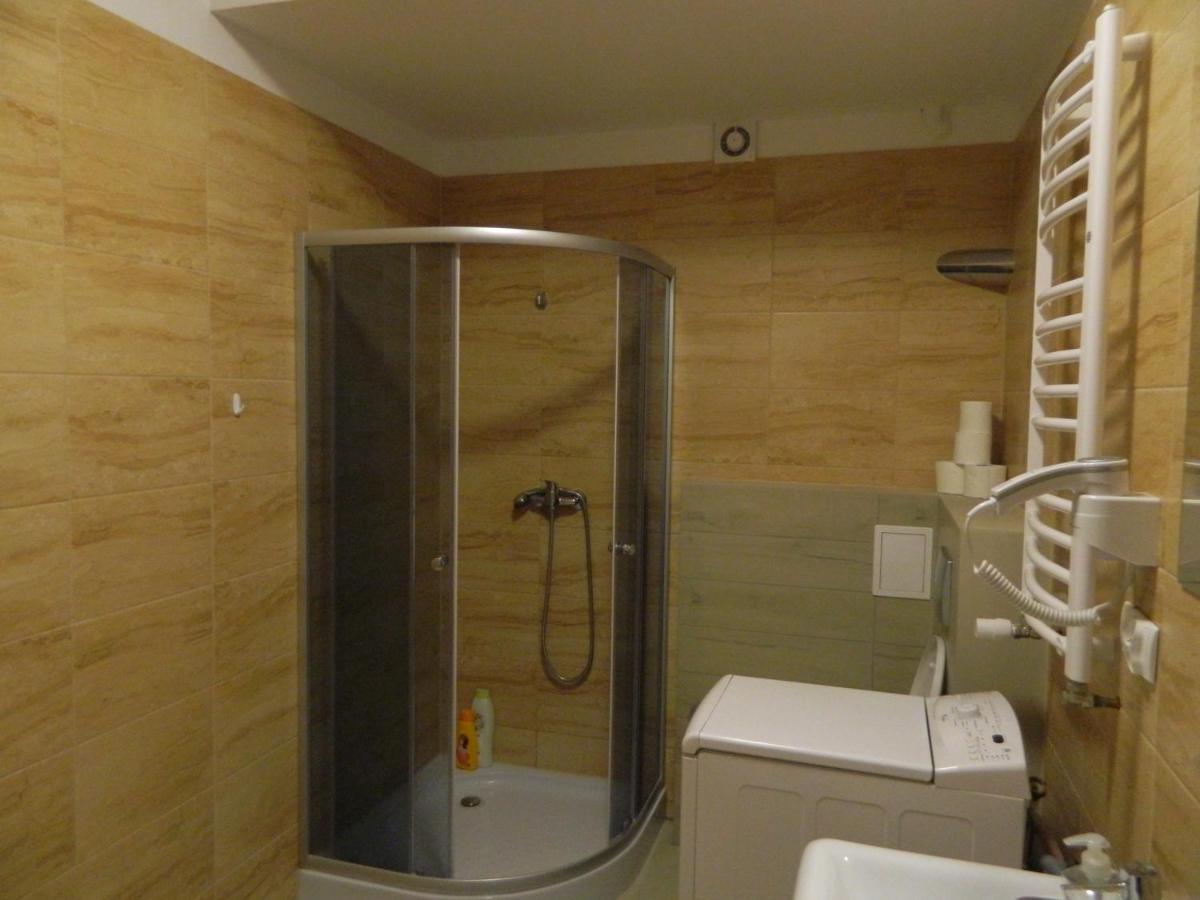 Dom Wypoczynkowy Rybnicka - Apartamenty グディニャ エクステリア 写真
