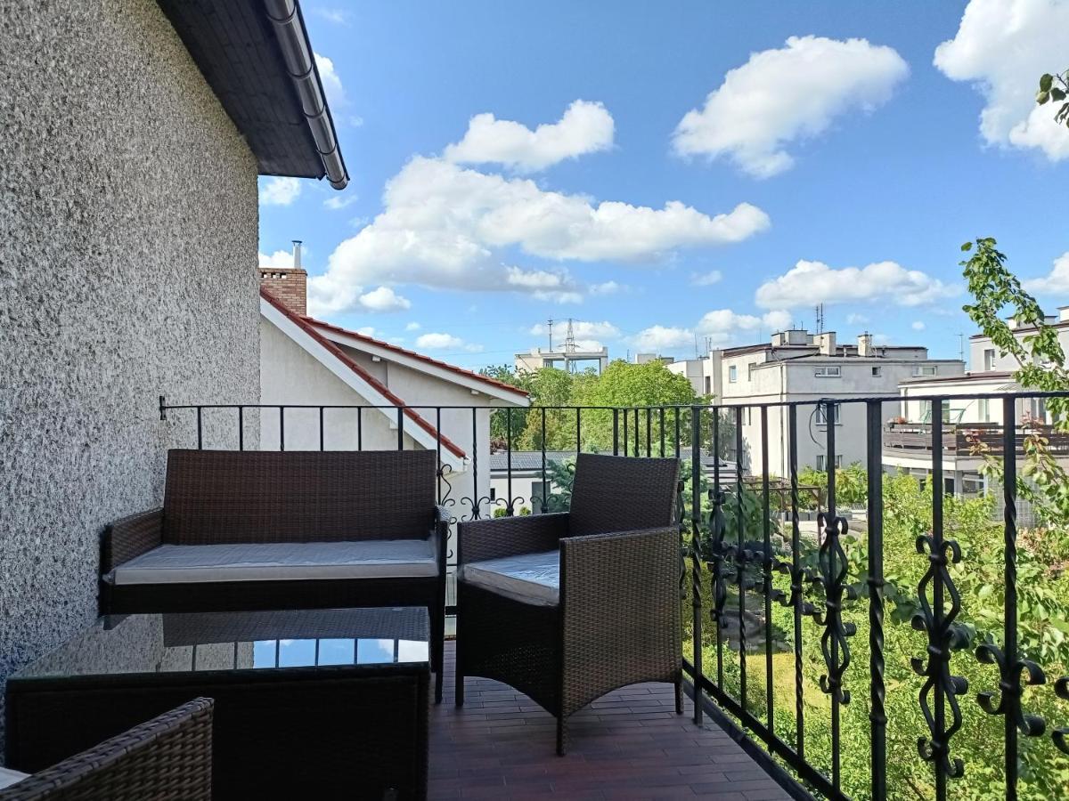 Dom Wypoczynkowy Rybnicka - Apartamenty グディニャ エクステリア 写真